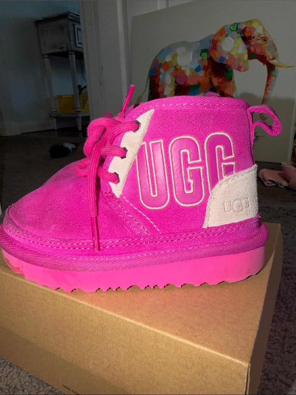 UGG Kids Mini Boot in Hot Pink